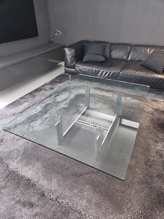 Image 1 of Table basse moderne en verre avec structure en acier inoxydable