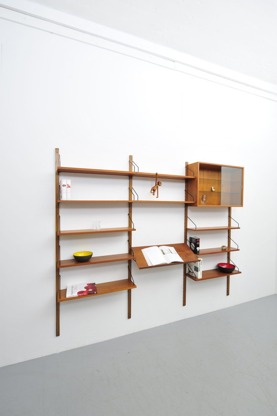 Image 1 of Poul Cadovius Royal Cado shelving system teak 1950s