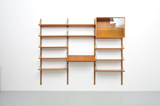 Poul Cadovius Royal Cado shelving system teak 1950s