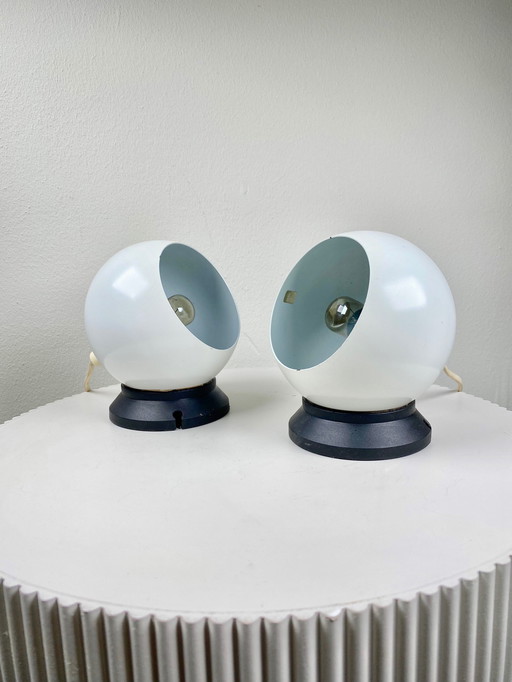 Danish Abo Randers Magnetic & Adjustable Tabletop / Wall Globe Lamp In White - 1970S Scandinavian Design 