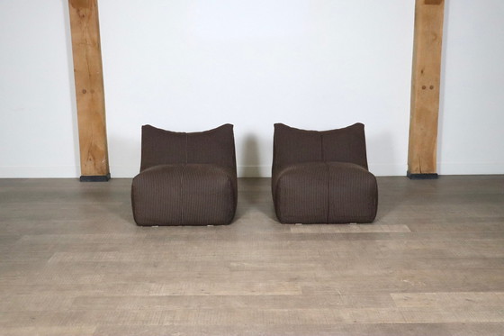 Image 1 of Pair Of Le Bambole Lounge Chairs In Original Fabric By Mario Bellini For B&B Italia, 1970S