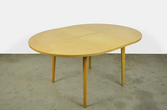 Image 1 of Table de salle à manger ronde en bouleau