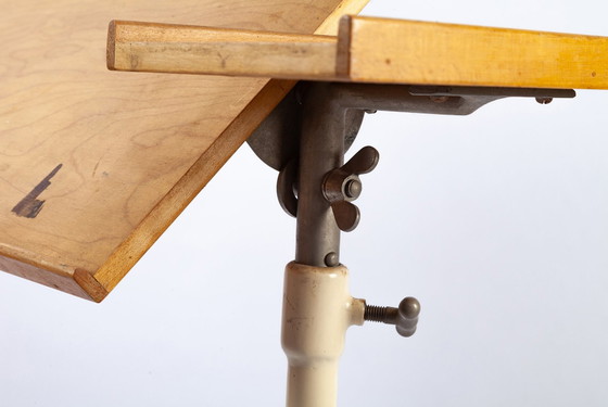 Image 1 of Adjustable side table on castors