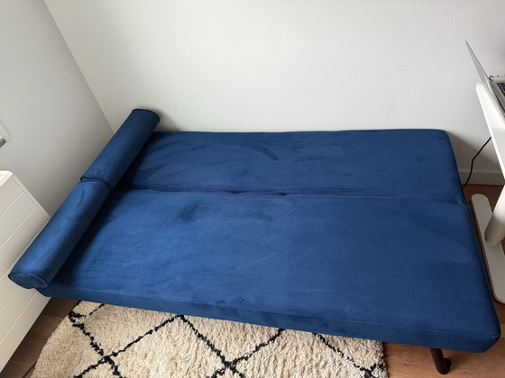 Image 1 of  Divano Salvador in velluto a 3 posti con funzione letto