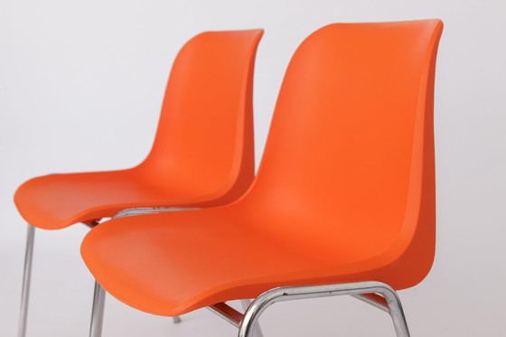 Image 1 of 12 Chaises empilables Vintage 1970, Allemagne