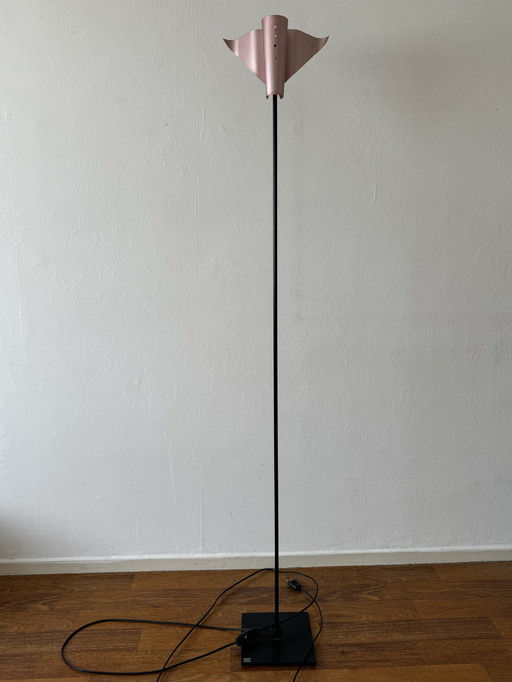 Metal floor lamp by Bjart Rhenen