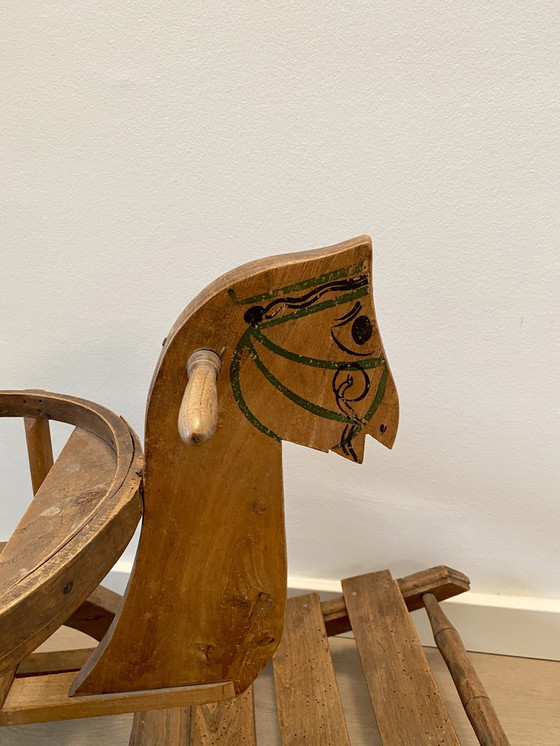 Image 1 of Caballo balancín de madera