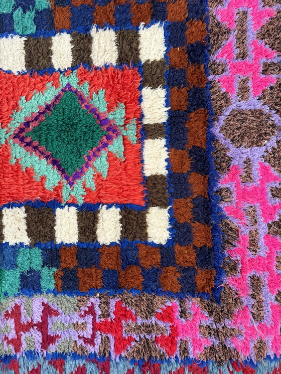 Image 1 of Tapis berbère marocain d'art et d'artisanat