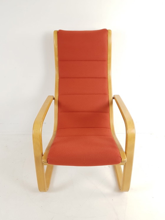 Image 1 of Yngve Ekström pour Swedese fauteuil orange