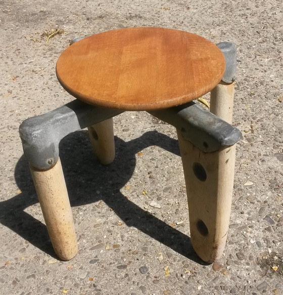 Image 1 of Table d'appoint avec base de machine à laver antique 30 cm de haut