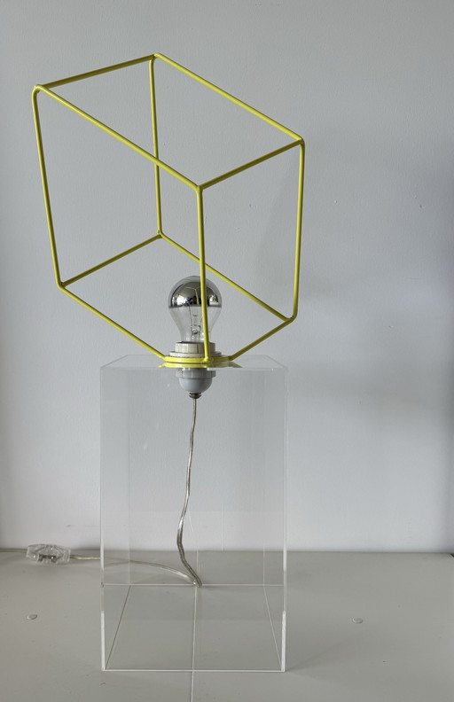 Geometric design lamp