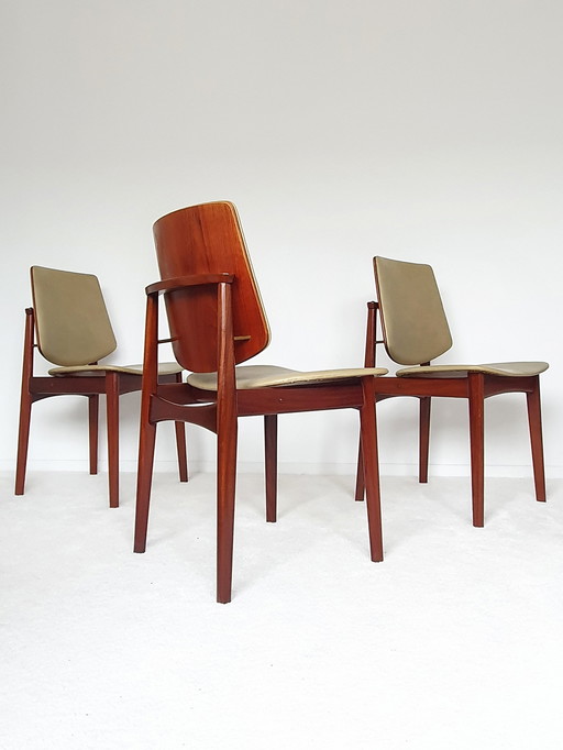 Set Of 5 Arne Hovmand Olsen Chairs