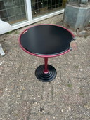 Leolux Besico side table