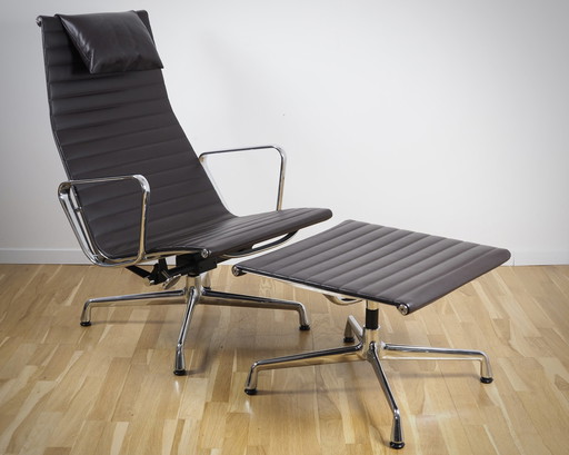 Vitra Eames Alu Chair EA 124 et EA 125