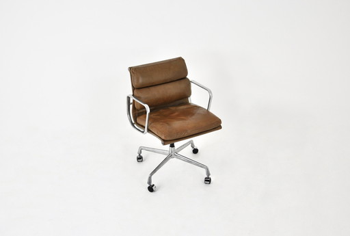 Leather Soft Pad Chair By Charles And Ray Eames For Herman Miller, 1970S