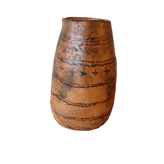 Image 1 of Cruche berbère vintage en terre cuite d'Afrique du Nord