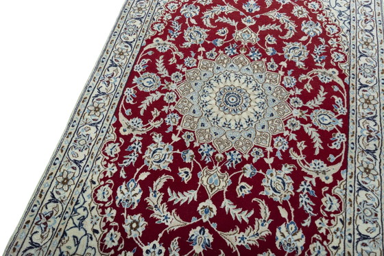 Image 1 of 155 X 98 Cm Hand-Knotted Nain 9 La Persian Rug With Silk