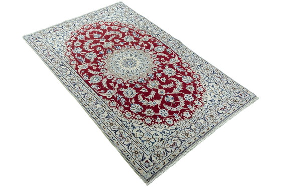 Image 1 of 155 X 98 Cm Hand-Knotted Nain 9 La Persian Rug With Silk