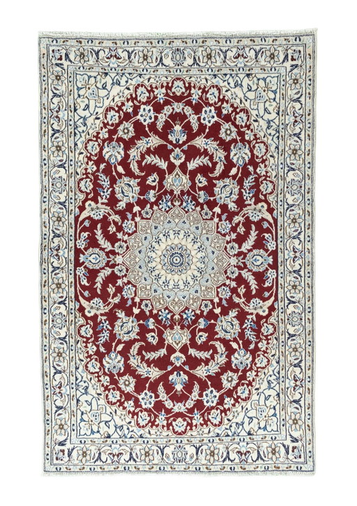 155 X 98 Cm Hand-Knotted Nain 9 La Persian Rug With Silk