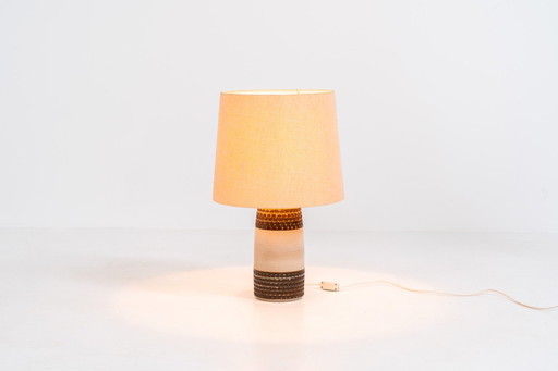 Handmade ceramic table lamp by Einar Johansen for Søholm Stentøj (Denmark, 1960s).