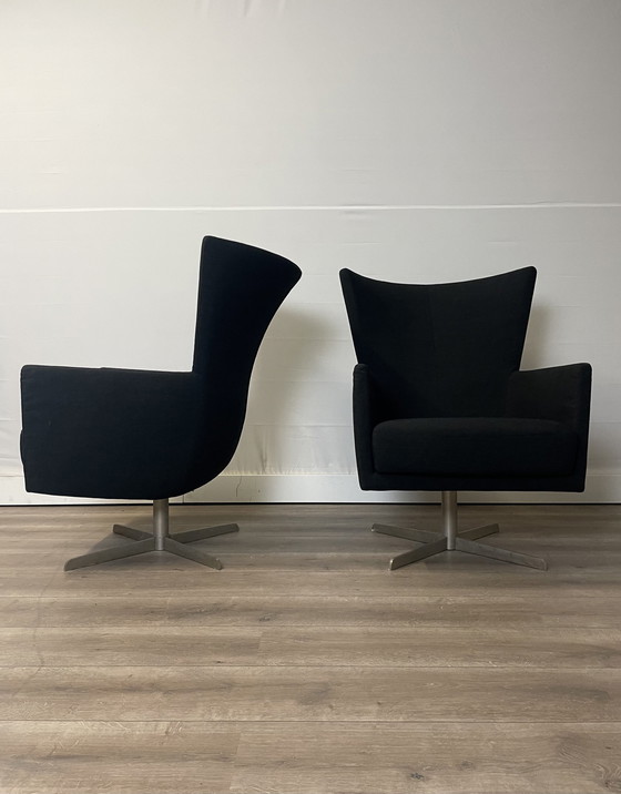 Image 1 of Montis Romeo Swivel Armchair