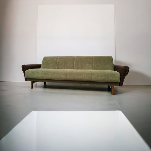 Mid Century sofa bed