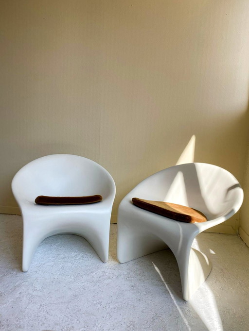 Fiberglass Space Age armchairs from the '70s