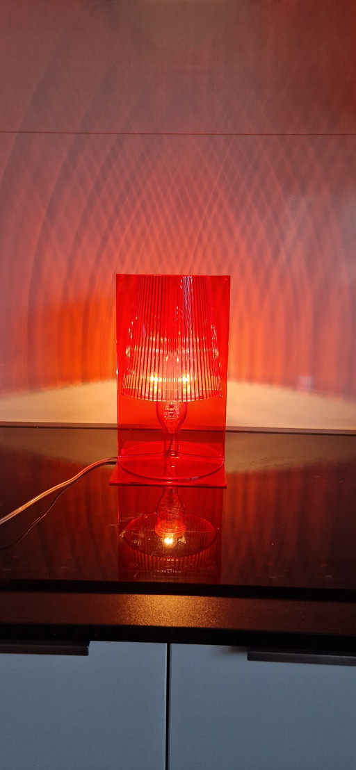 Lampe Kartell Orange par Feruccio Laviani