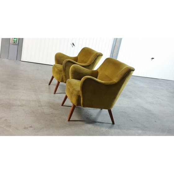 Image 1 of Pair of vintage Italian armchairs in gold velvet, 1950-1960