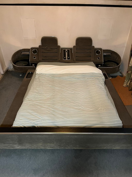 Space Age 1970s Vintage Bed Attributed to Luigi Massoni