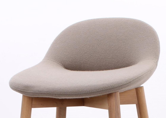 Image 1 of 8X Artifort Beso Barstool Beige