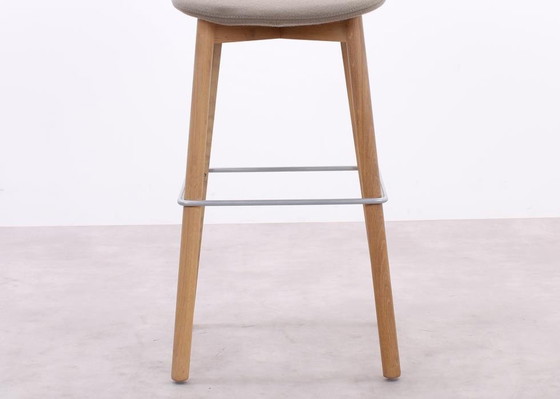 Image 1 of 8X Artifort Beso Barstool Beige