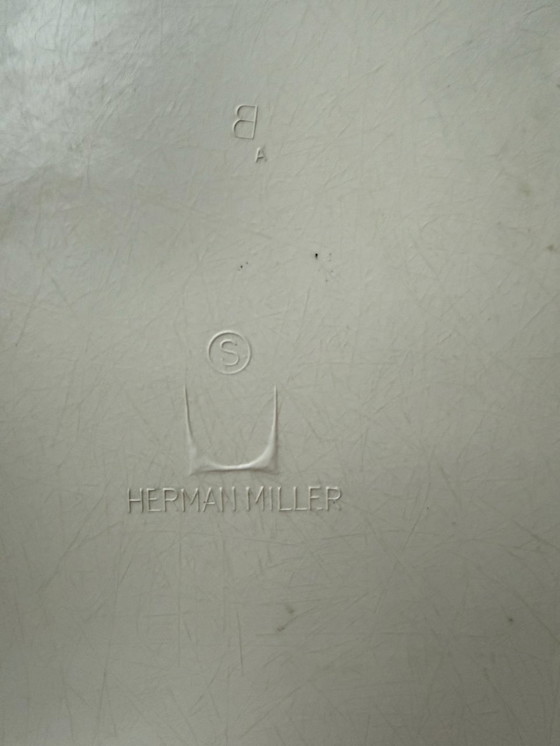 Image 1 of 6X Original Off-White Fiber Glass Chairs From Charles & Ray Eames For Herman Miller