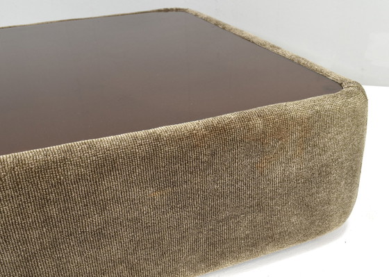 Image 1 of Table basse vintage en Mohair et verre, Italie - circa 1970