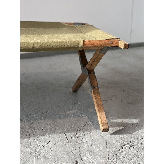 Image 1 of Green military pico bed in wood and metal, 1945
