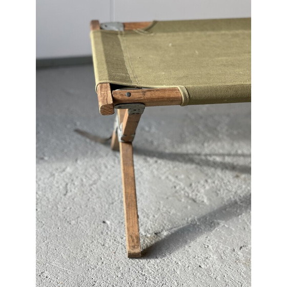 Image 1 of Green military pico bed in wood and metal, 1945
