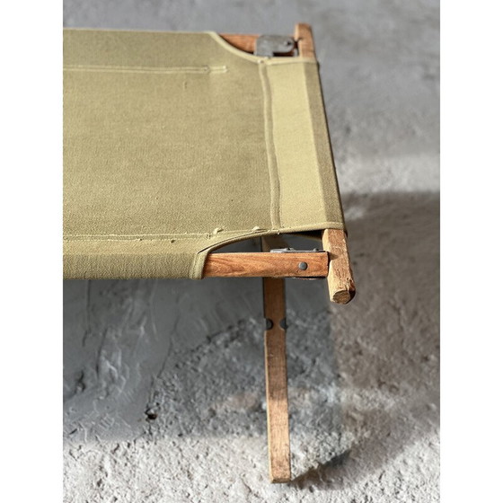 Image 1 of Green military pico bed in wood and metal, 1945