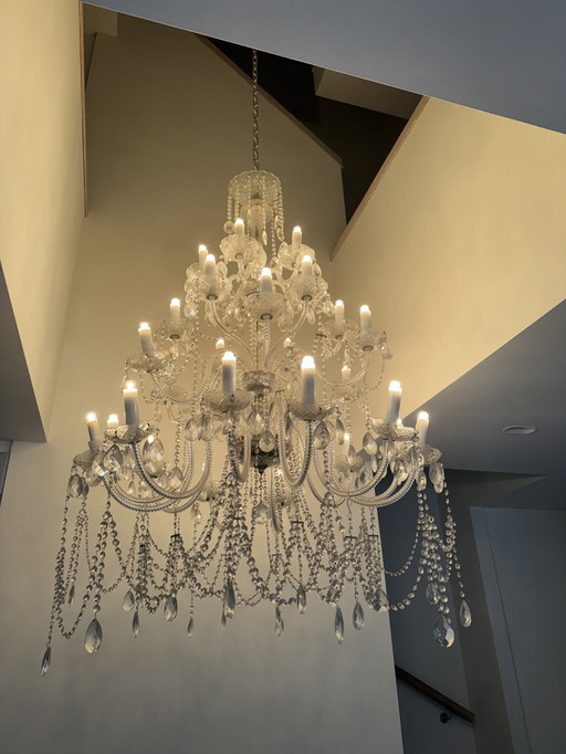 Maria Theresa Chandelier With 30 Arms