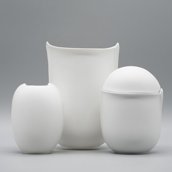 Image 1 of Hutschenreuther Bisque Porcelain Vase Trio Fine White Matte Mcm Eggshell Shaped