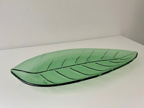 Image 1 of Presentation Bowl Palm Leaf Green Glass