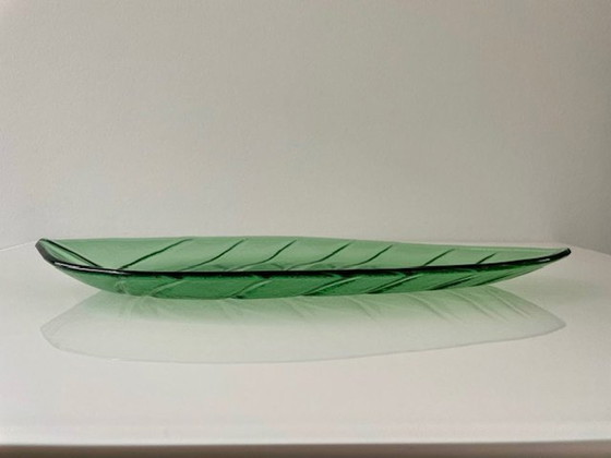 Image 1 of Presentation Bowl Palm Leaf Green Glass