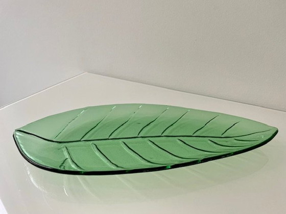 Image 1 of Presentation Bowl Palm Leaf Green Glass