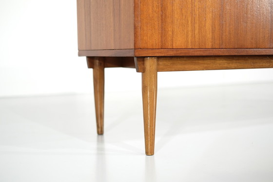 Image 1 of Medium-sized wooden sideboard