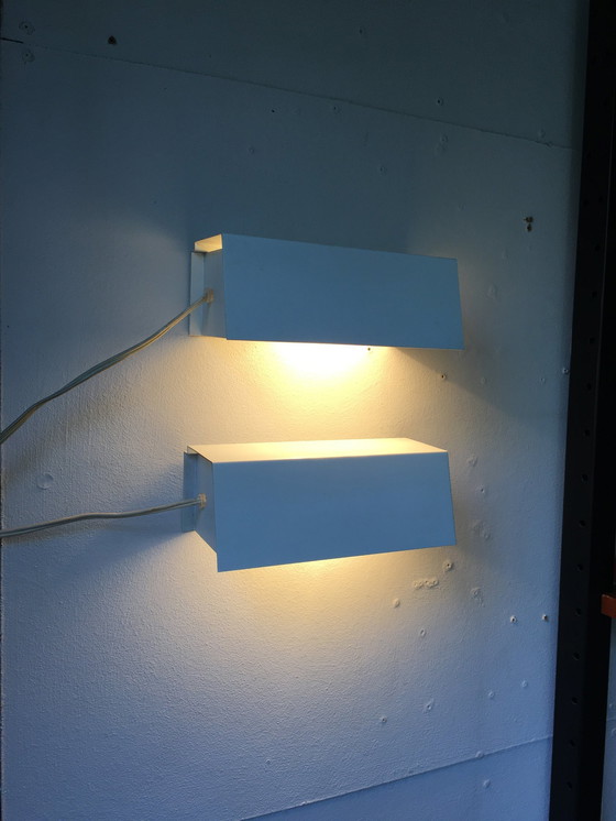 Image 1 of 2X Anvia Wall Lamp 7102