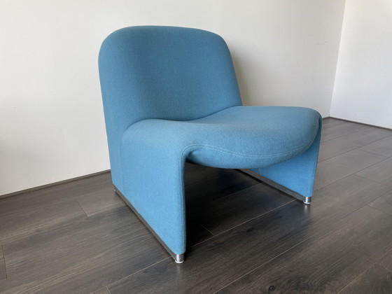 Image 1 of Artifort Alky chair