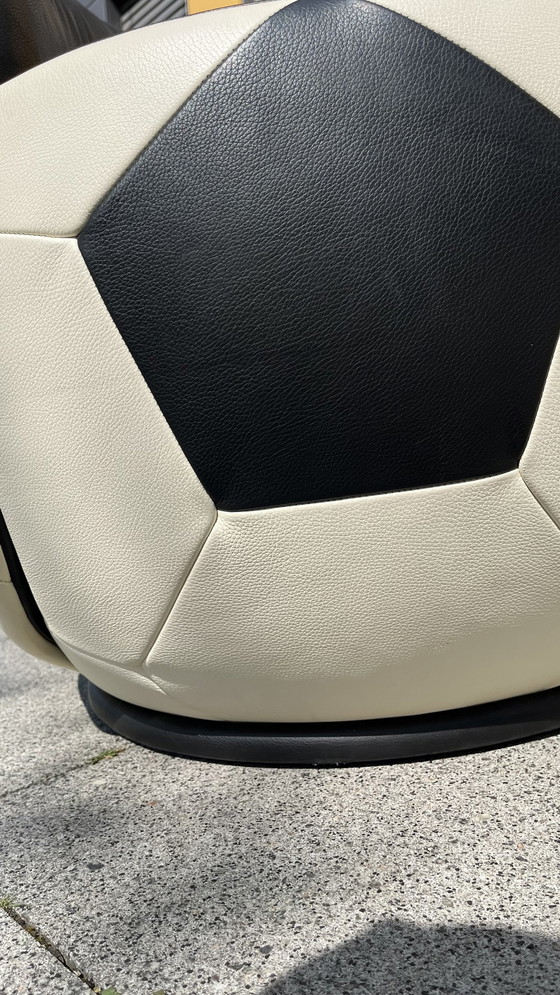 Image 1 of De Sede Design Armchair DS 9100 Football