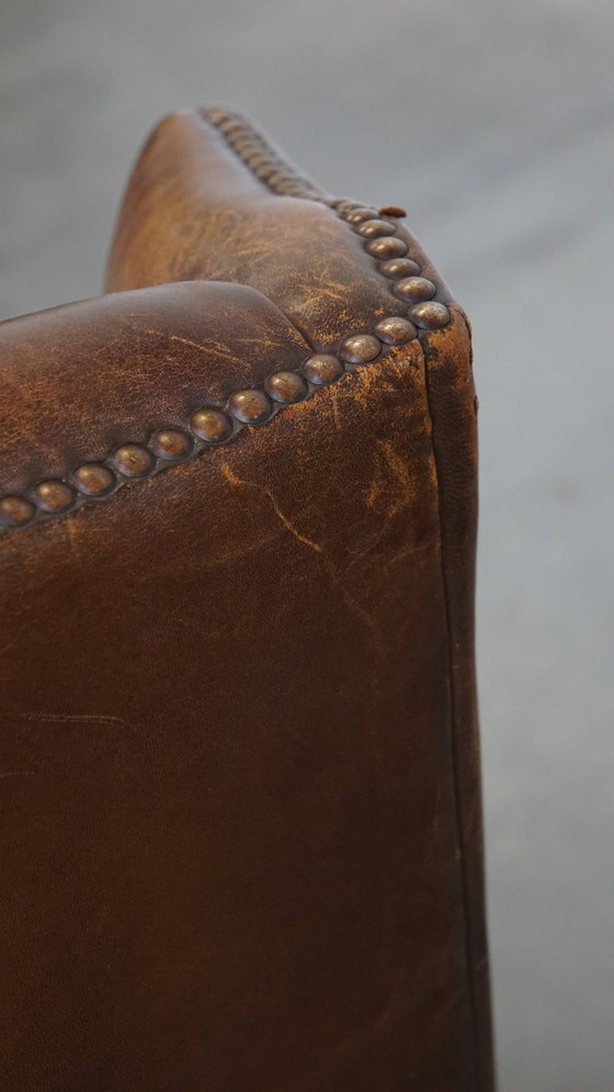 Image 1 of Sillón orejero de piel de oveja