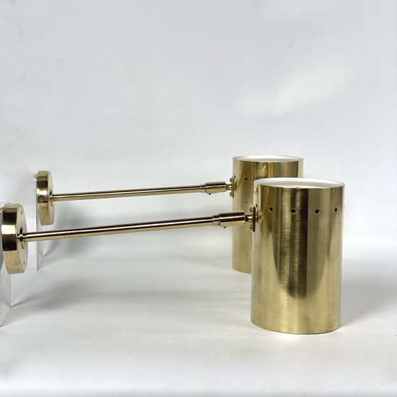 Image 1 of Grande coppia di lampade da parete o da soffitto in ottone, anni '60