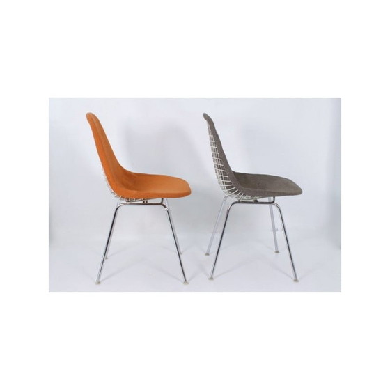 Image 1 of Pair of vintage "Dkx 1 Wire Chair" chairs by Charles and Ray Eames for Herman Miller, 1952