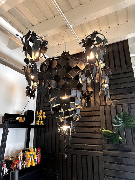 Image 1 of Lampadario unico del 1997, acquistato ad Amsterdam presso The Frozen Fountain. Vedi ricevuta. Realizzato in porcellana biscuit. 